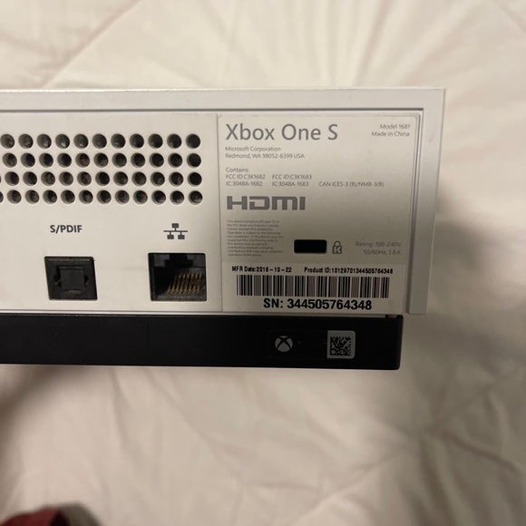 XBox One - Picture 5 of 6